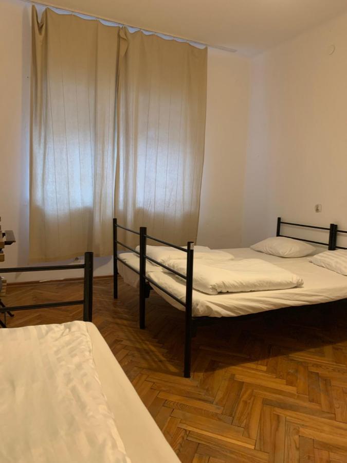 Viki Apartment Cracóvia Exterior foto